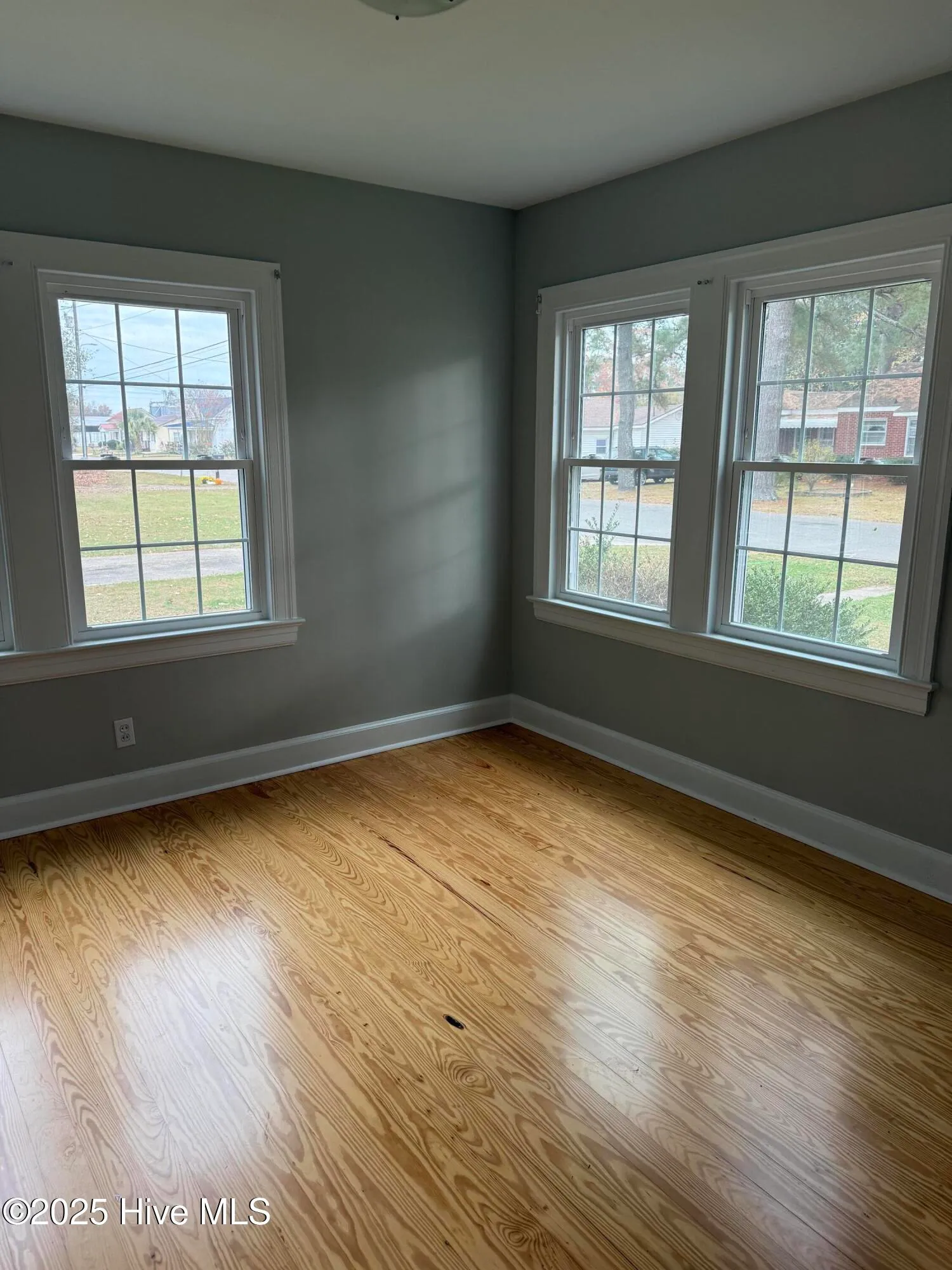 Fremont, North Carolina 27830, United States, 3 Bedrooms Bedrooms, ,1 BathroomBathrooms,Residential,Pending,245808