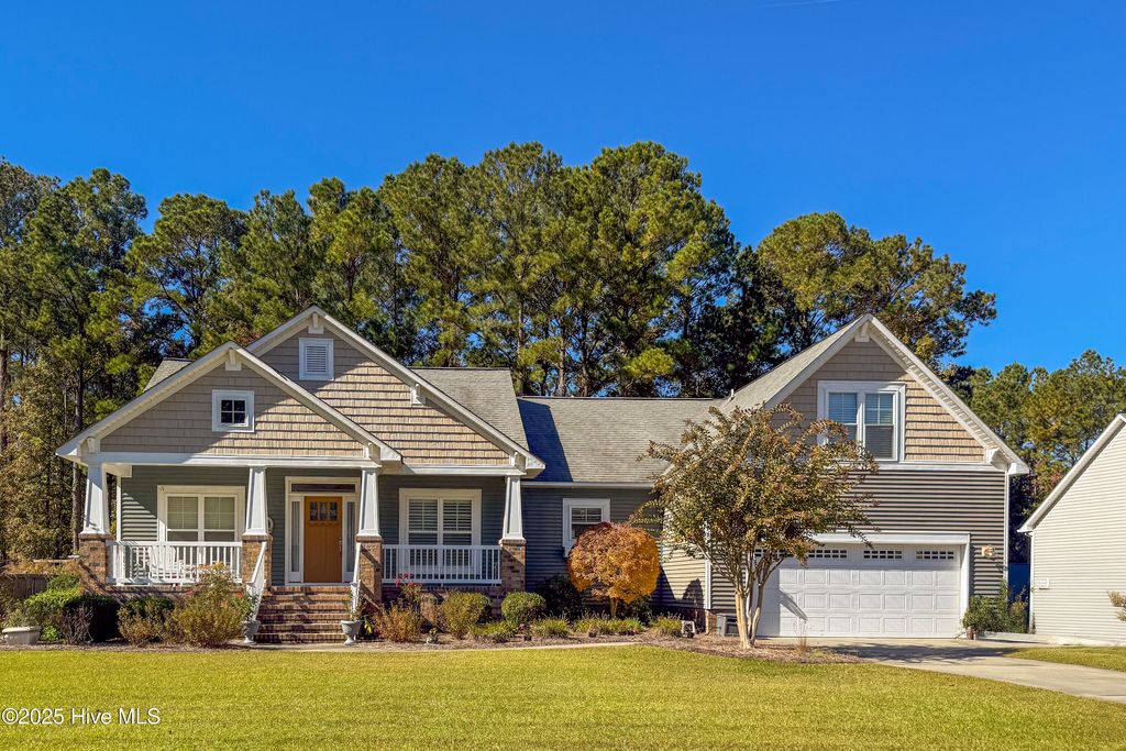 Photo of 216 Easterly Drive, New Bern, NC 28560 (MLS # 100539892)