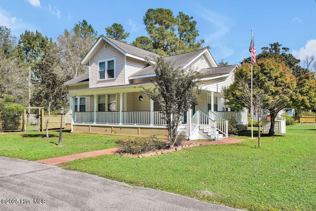 Photo of 370 Carr Avenue, Rocky Point, NC 28457 (MLS # 100538135)