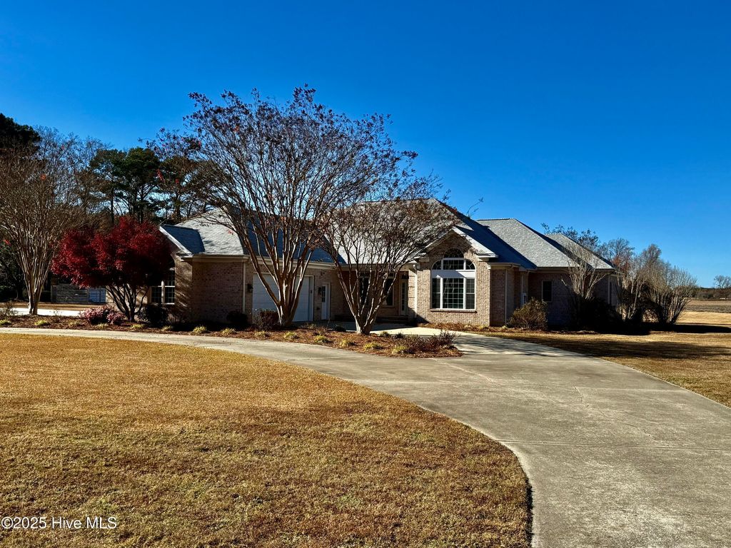 Photo of 1380 Bear Trap Road, Williamston, NC 27892 (MLS # 100543198)