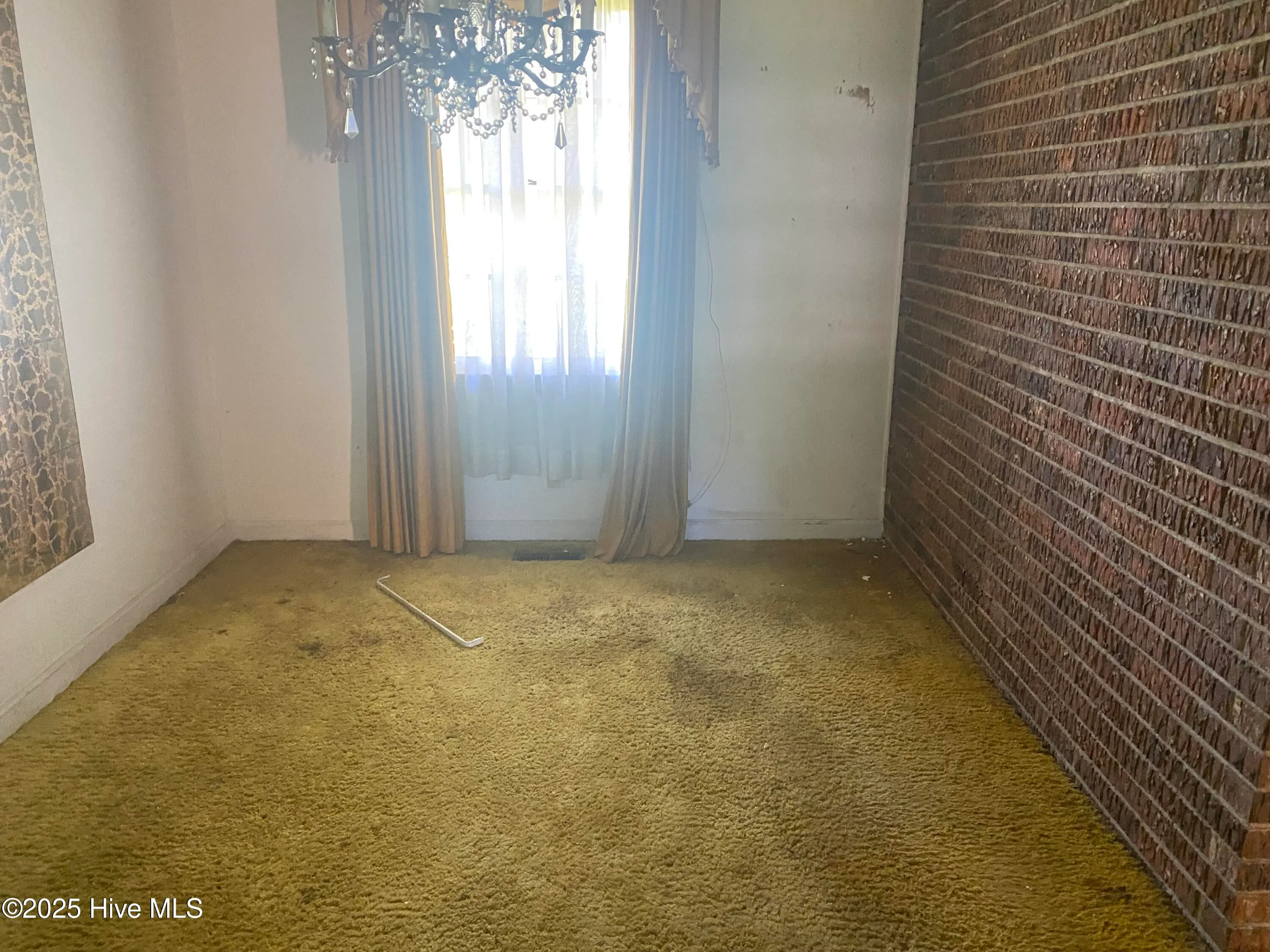 Faison, North Carolina 28341, United States, 4 Bedrooms Bedrooms, ,3 BathroomsBathrooms,Residential,Active,134184