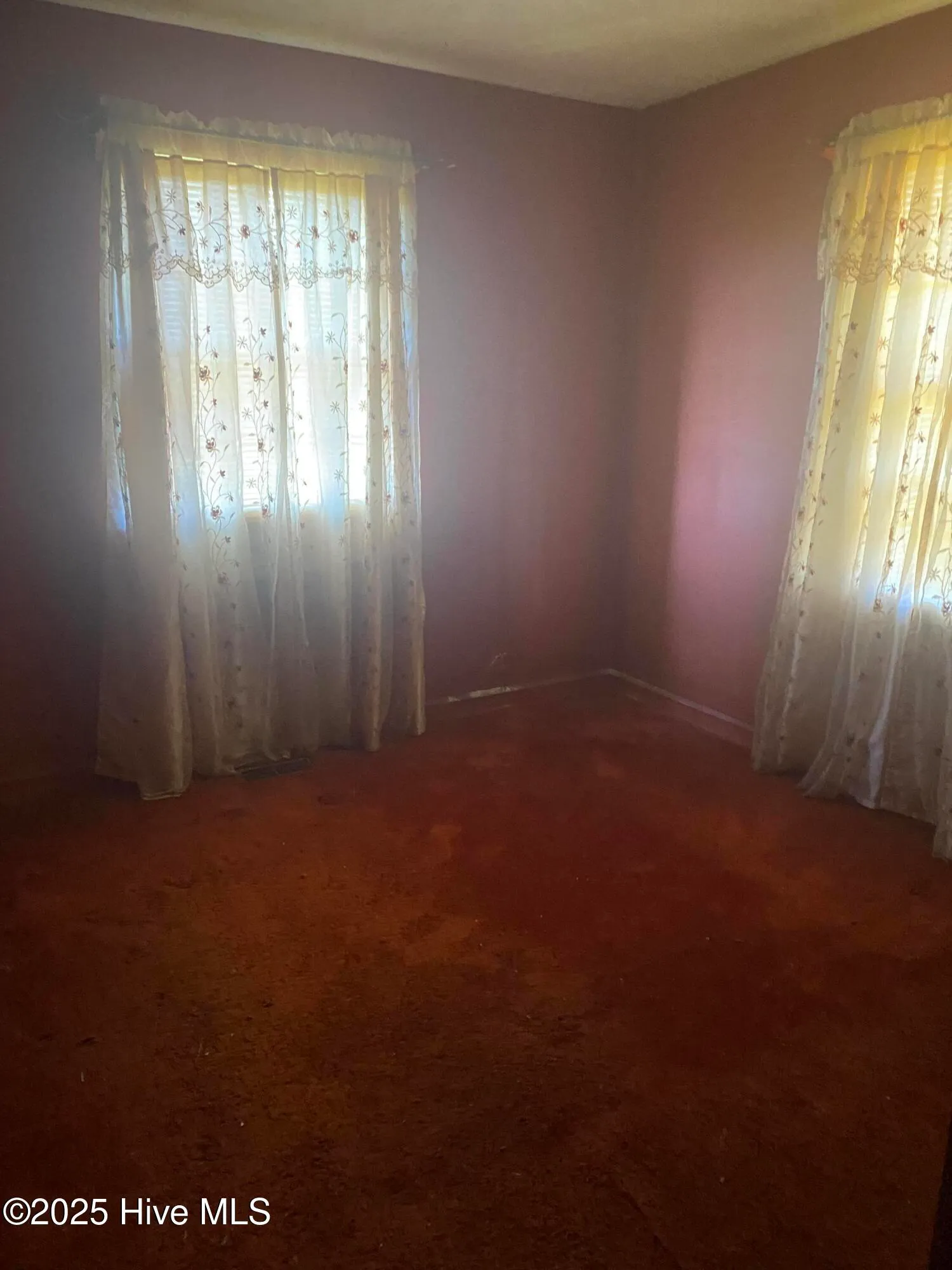 Faison, North Carolina 28341, United States, 4 Bedrooms Bedrooms, ,3 BathroomsBathrooms,Residential,Active,134184