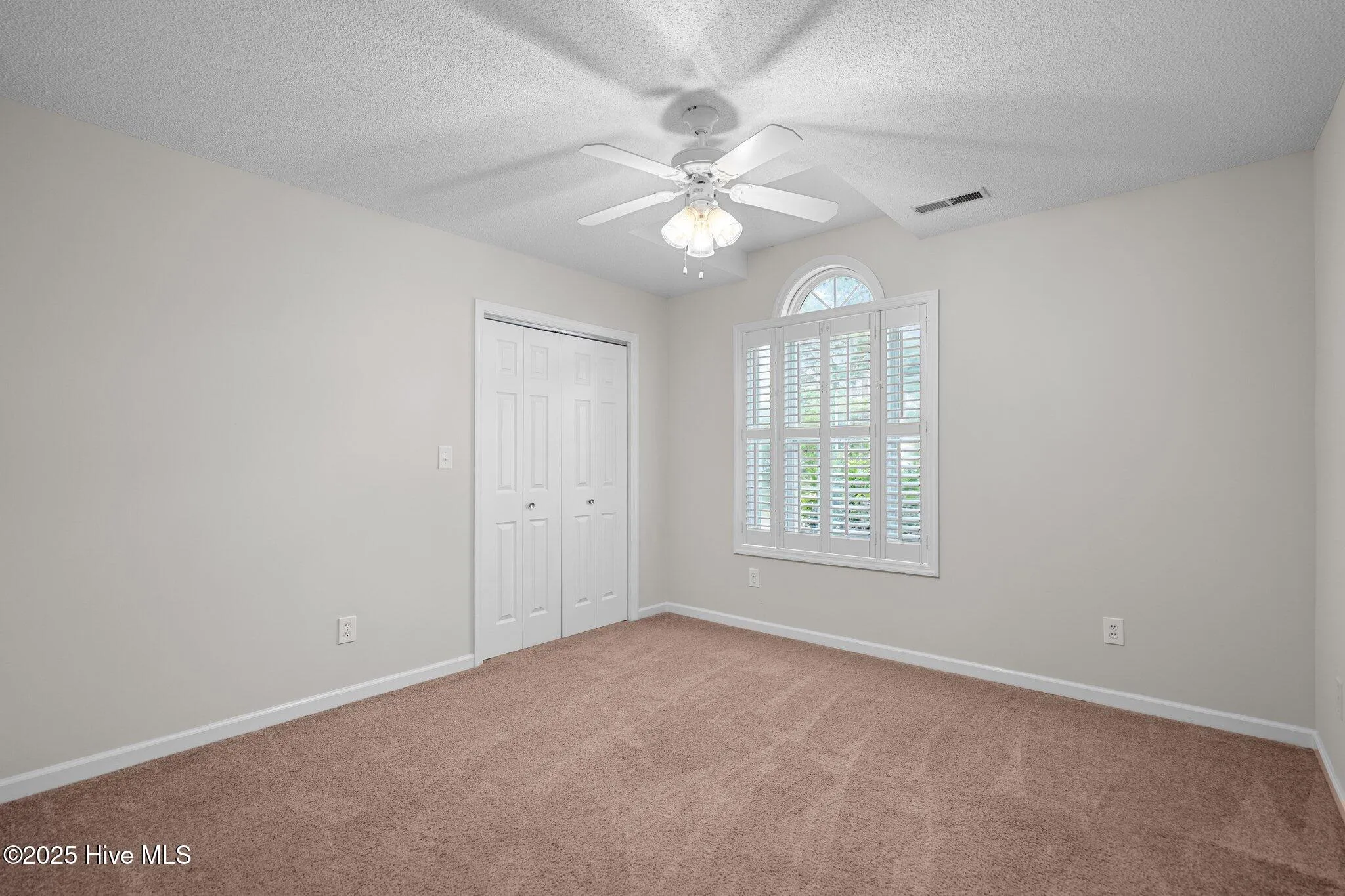 Wilmington, North Carolina 28409, United States, 4 Bedrooms Bedrooms, ,3 BathroomsBathrooms,Residential,Active,133576