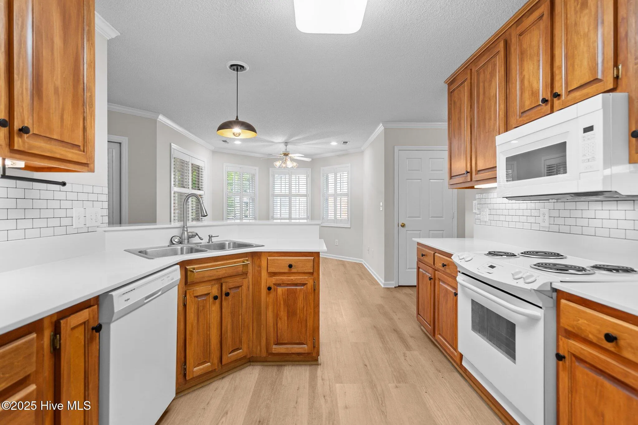 Wilmington, North Carolina 28409, United States, 4 Bedrooms Bedrooms, ,3 BathroomsBathrooms,Residential,Active,133576