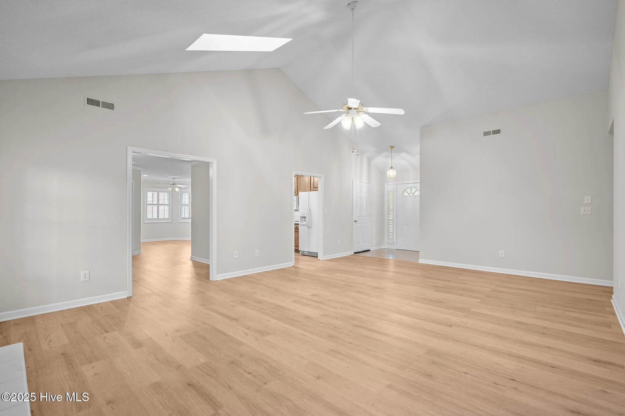 Wilmington, North Carolina 28409, United States, 4 Bedrooms Bedrooms, ,3 BathroomsBathrooms,Residential,Active,133576