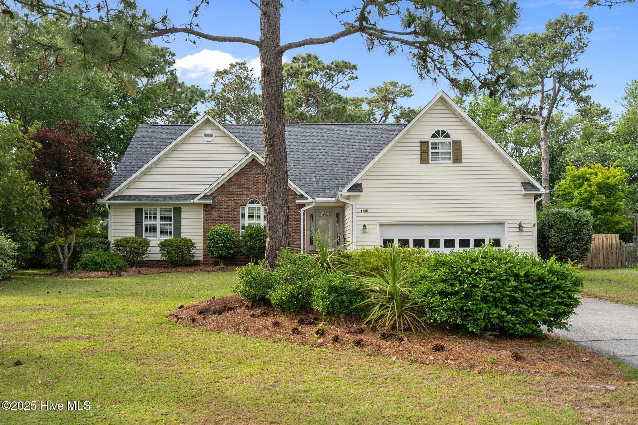 Wilmington, North Carolina 28409, United States, 4 Bedrooms Bedrooms, ,3 BathroomsBathrooms,Residential,Active,133576