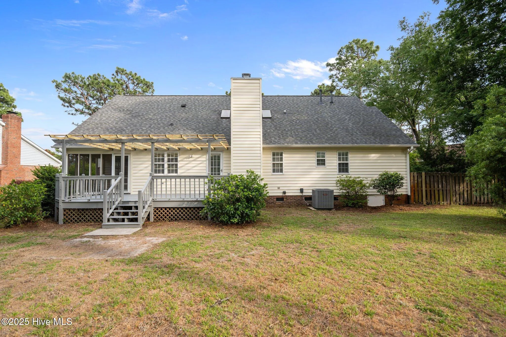 Wilmington, North Carolina 28409, United States, 4 Bedrooms Bedrooms, ,3 BathroomsBathrooms,Residential,Active,133576