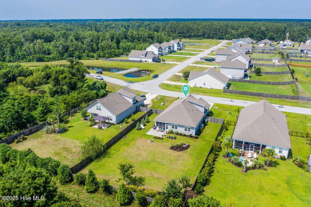 Photo of 239 Seneca Reef Drive, Hampstead, NC 28443 (MLS # 100531875)