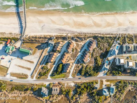 A home in North Topsail Beach