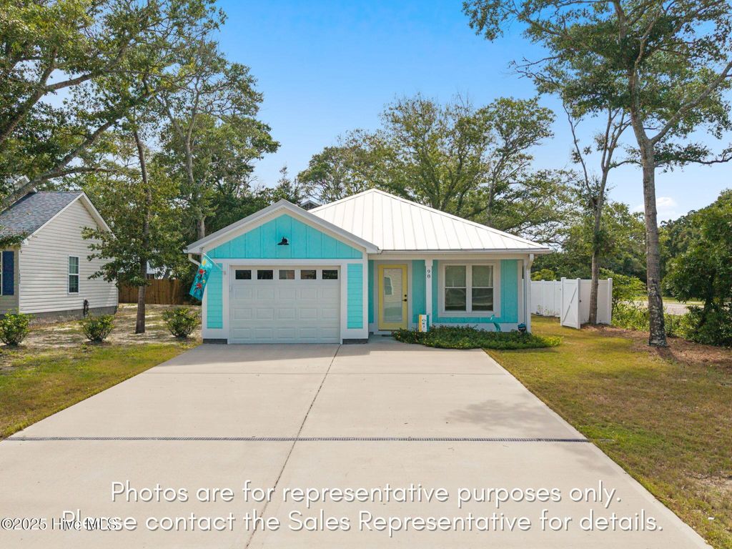 Photo of 1200 N Caswell Avenue, Southport, NC 28461 (MLS # 100527921)