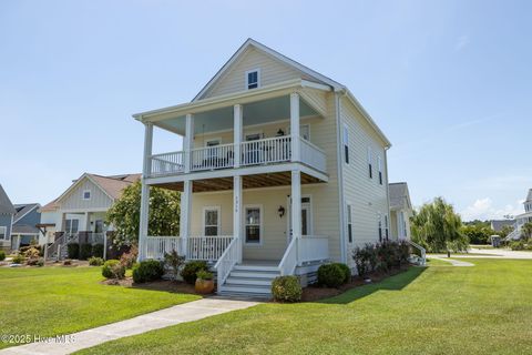 1315 Barnacle Lane Morehead City NC 28557