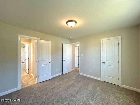 Tiny photo for 814 Hidden Bridge, Jacksonville, NC 28546 (MLS # 100538382)