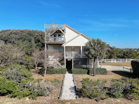 A home in Oak Island