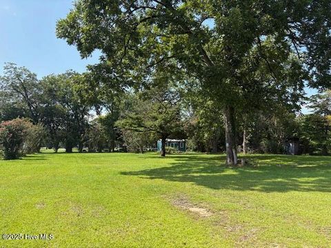 116 Main Street Pollocksville NC 28573