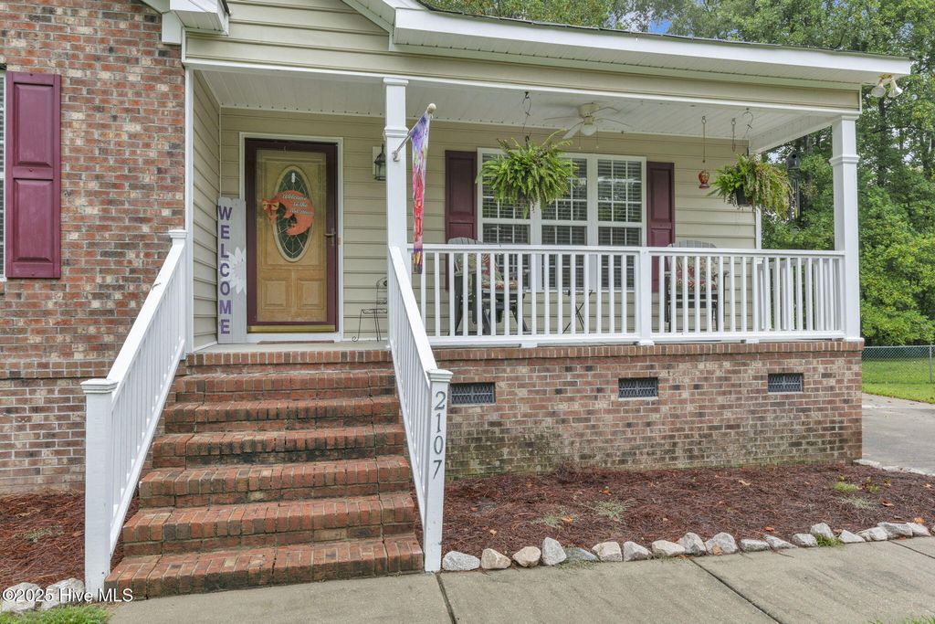Photo of 2107 Dayton Drive S, Wilson, NC 27893 (MLS # 100524926)