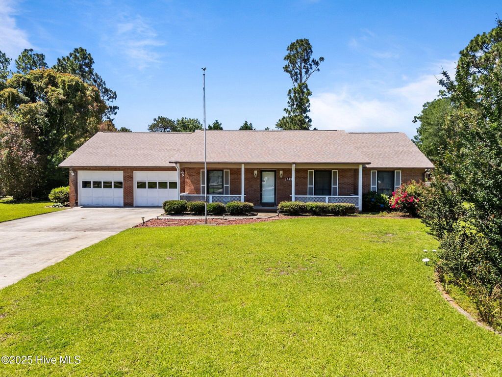 Photo of 5420 Golden Eagle Court, Wilmington, NC 28409 (MLS # 100514247)