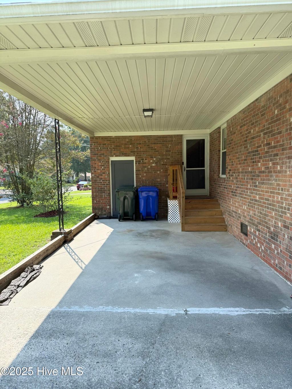 Photo of 102 Templeton Drive, Greenville, NC 27858 (MLS # 100525800)