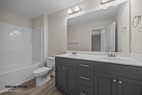 Tiny photo for 318 Purple Rain Court, Richlands, NC 28574 (MLS # 100542932)