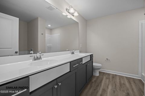 Tiny photo for 318 Purple Rain Court, Richlands, NC 28574 (MLS # 100542932)