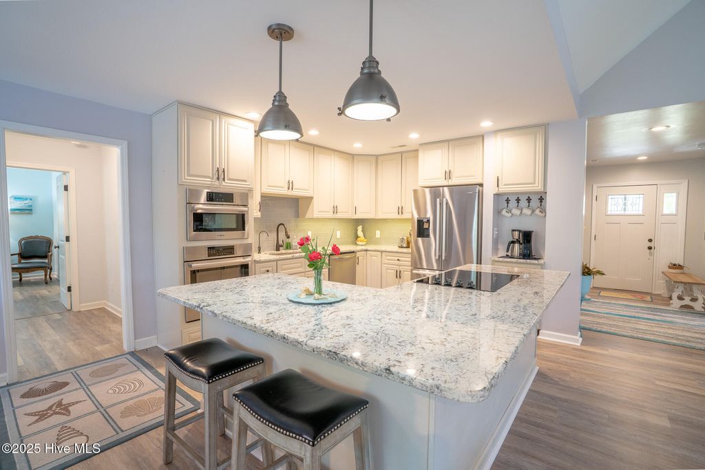 Photo of 6110 Albatross Drive, New Bern, NC 28560 (MLS # 100502395)