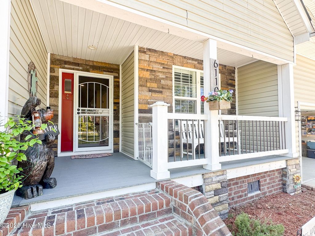 Photo of 6110 Albatross Drive, New Bern, NC 28560 (MLS # 100502395)