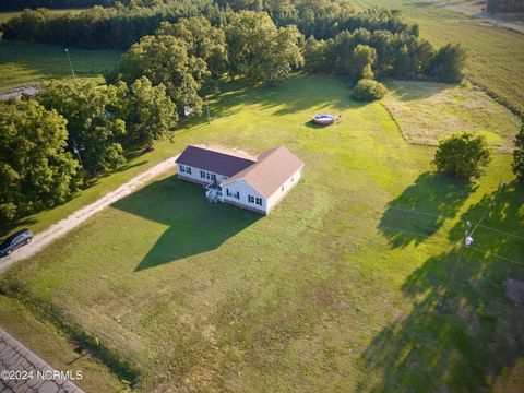 A home in Laurinburg