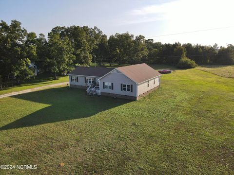 A home in Laurinburg