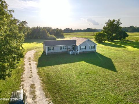 A home in Laurinburg