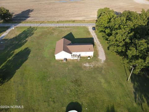 A home in Laurinburg