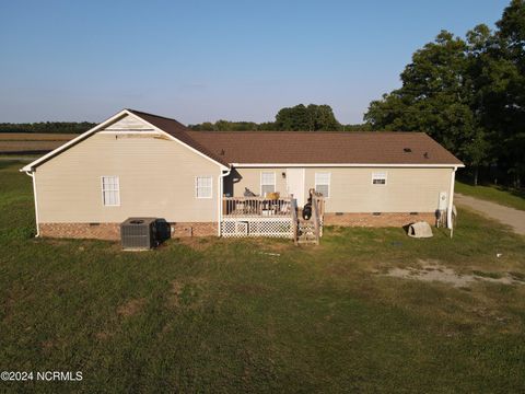 A home in Laurinburg