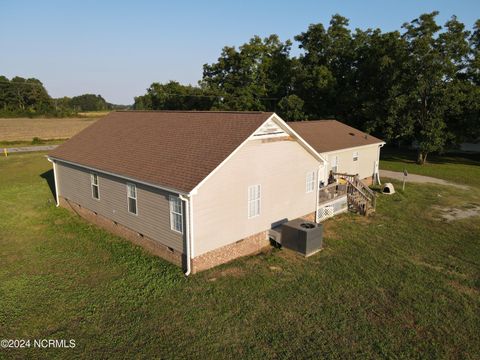 A home in Laurinburg