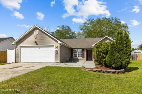 1007 Birch Court, Morehead City, NC 28557 - #: 100500648