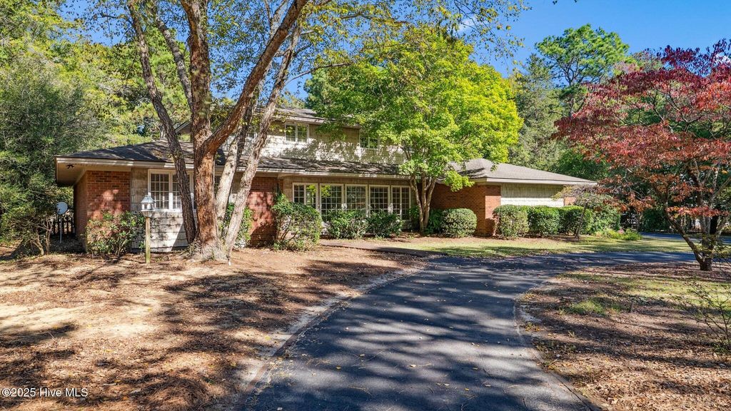 Photo of 85 Gray Fox Run, Pinehurst, NC 28374 (MLS # 100538503)