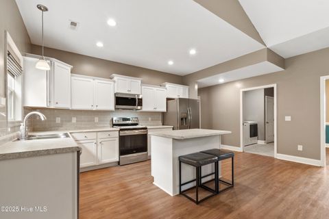 Tiny photo for 105 Penster Court, Richlands, NC 28574 (MLS # 100535882)