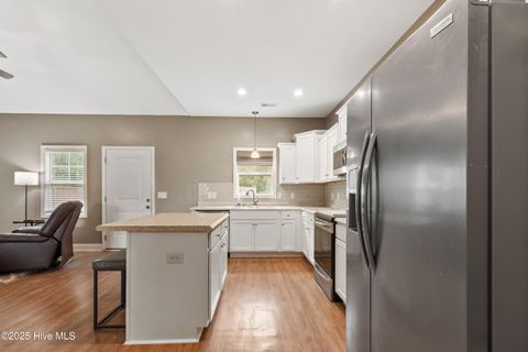 Tiny photo for 105 Penster Court, Richlands, NC 28574 (MLS # 100535882)