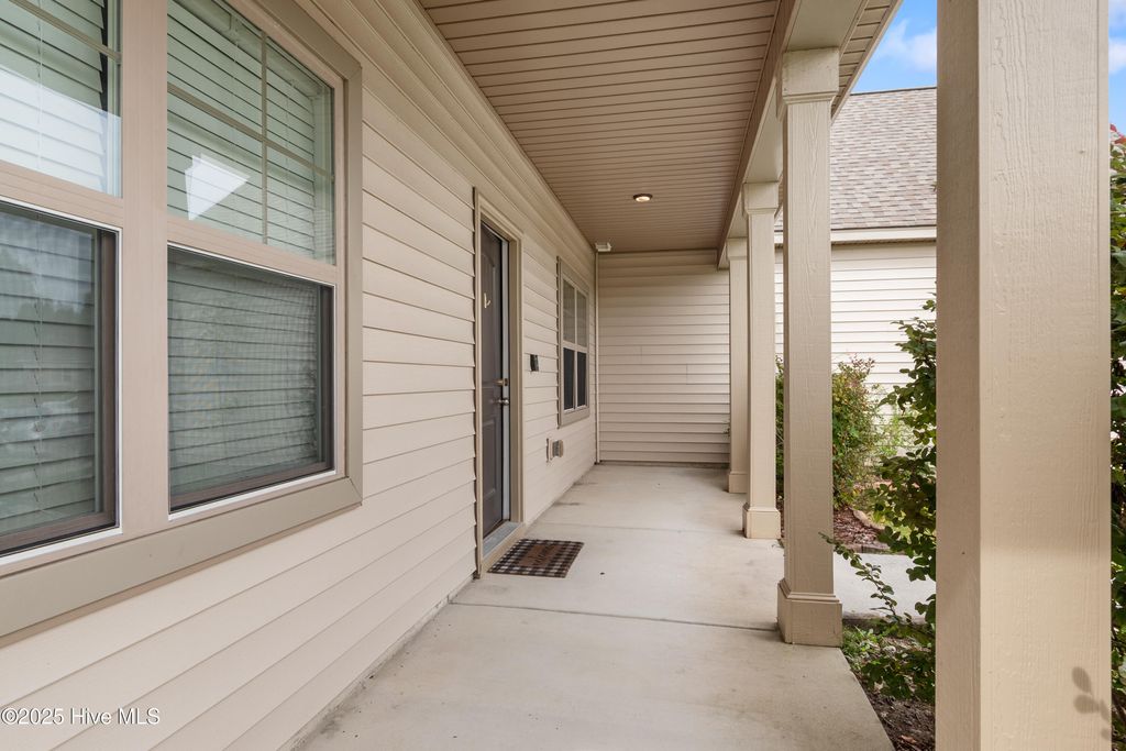 Photo of 105 Penster Court, Richlands, NC 28574 (MLS # 100535882)