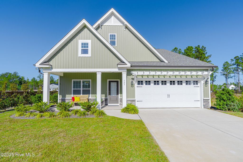 Photo of 523 Saratoga Way, Rocky Point, NC 28457 (MLS # 100542119)