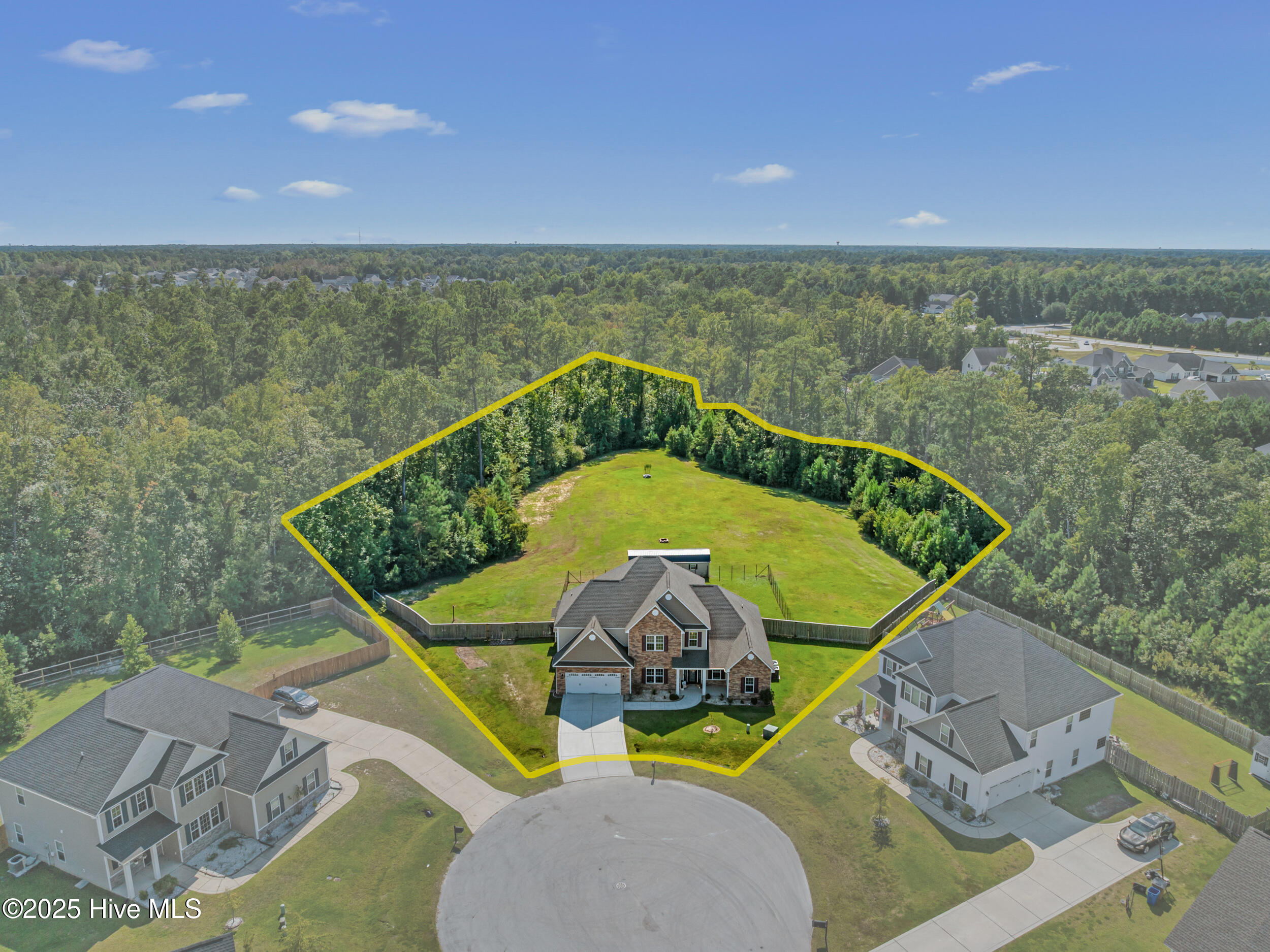 122 Colonial Post Road