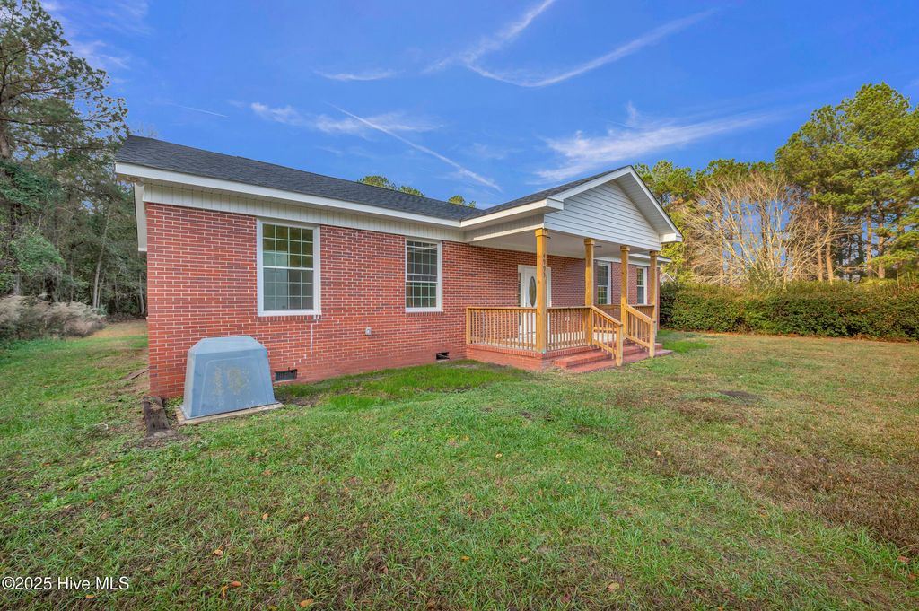 Photo of 4993 Penderlea Highway, Willard, NC 28478 (MLS # 100543763)