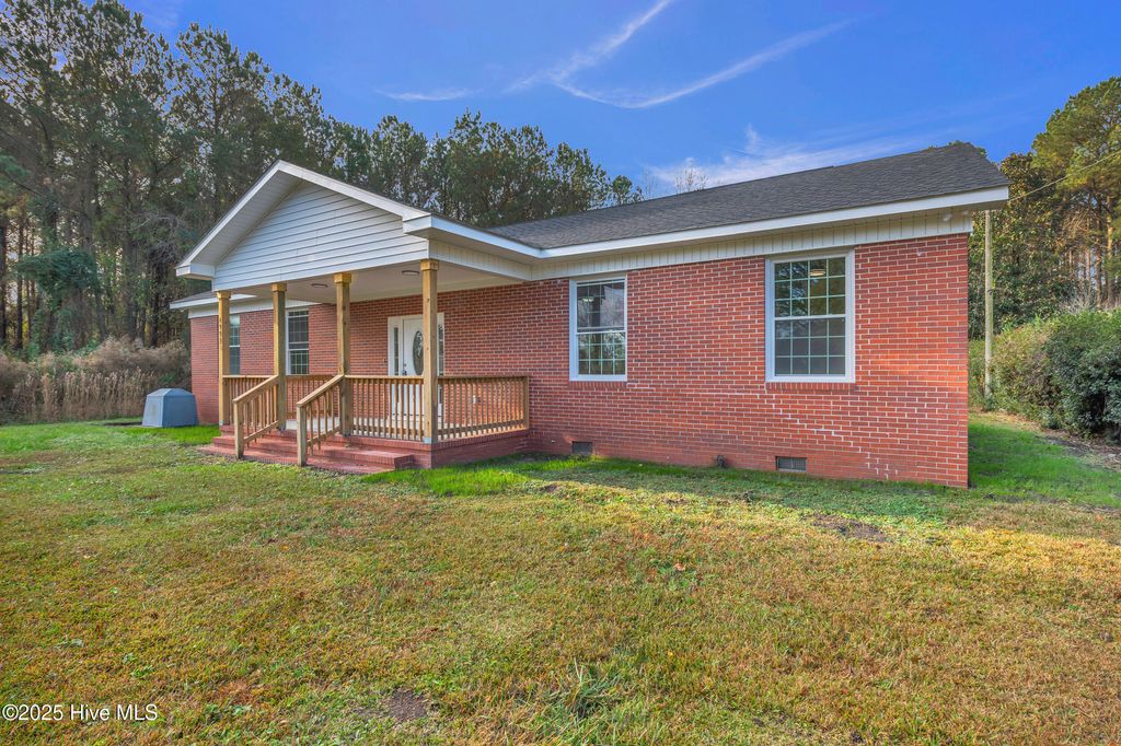 Photo of 4993 Penderlea Highway, Willard, NC 28478 (MLS # 100543763)