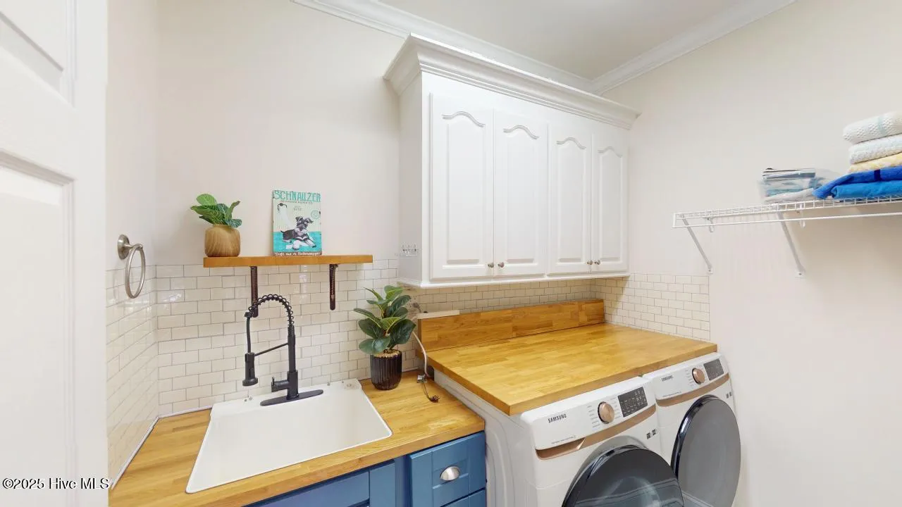 Goldsboro, North Carolina 27534, United States, 3 Bedrooms Bedrooms, ,2 BathroomsBathrooms,Residential,Pending,4153