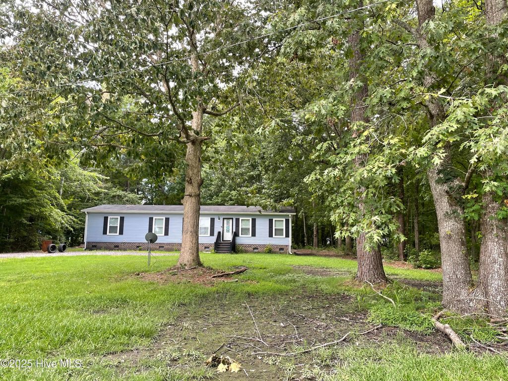 Photo of 994 Snug Harbor Road, Hertford, NC 27944 (MLS # 100520976)
