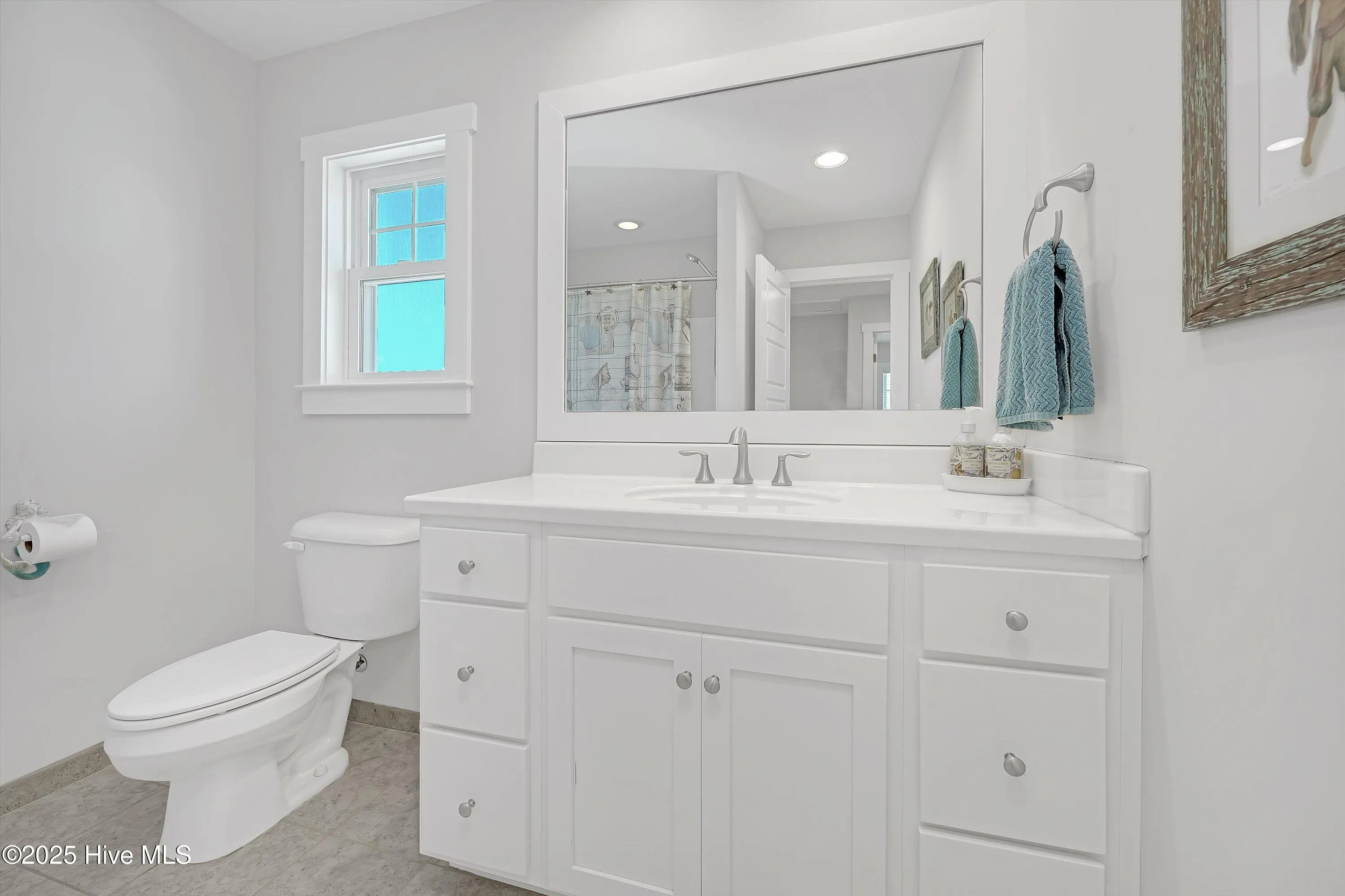 Carolina Beach, North Carolina 28428, United States, 3 Bedrooms Bedrooms, ,3 BathroomsBathrooms,Residential,Active,118593