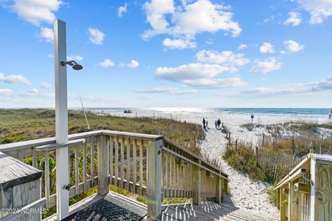 A home in Wrightsville Beach