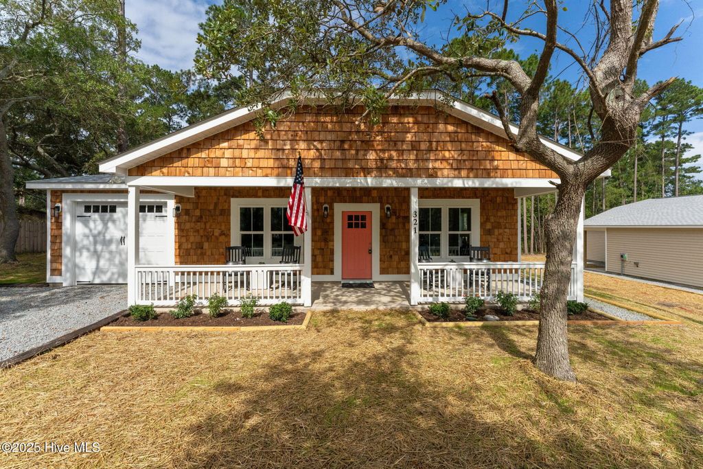 Photo of 321 N Dyson Street, Holly Ridge, NC 28445 (MLS # 100533336)