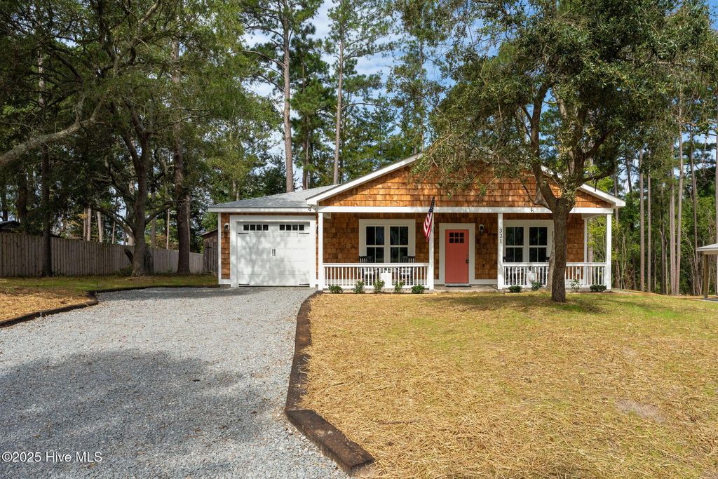 Photo of 321 N Dyson Street, Holly Ridge, NC 28445 (MLS # 100533336)