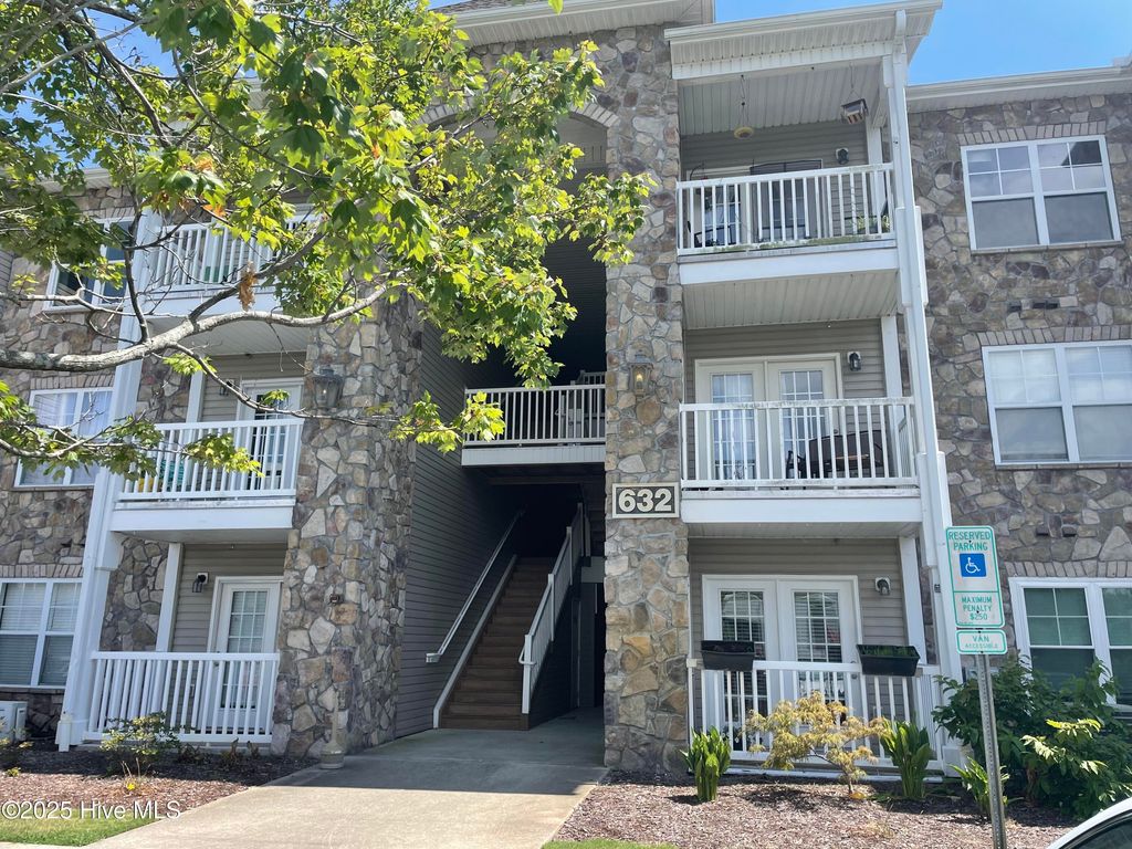 Photo of 632 Condo Club Drive #210, Wilmington, NC 28412 (MLS # 100517790)
