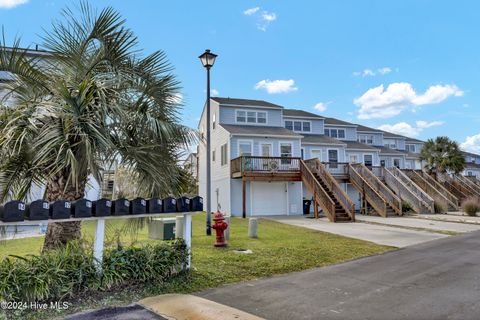 A home in North Topsail Beach