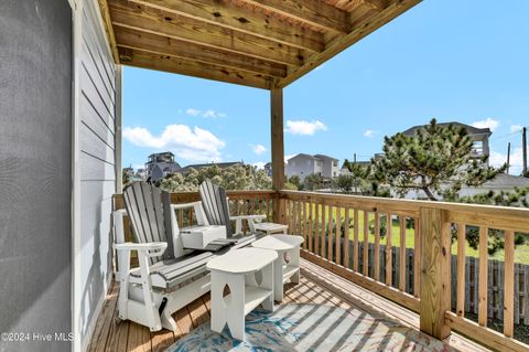 A home in North Topsail Beach