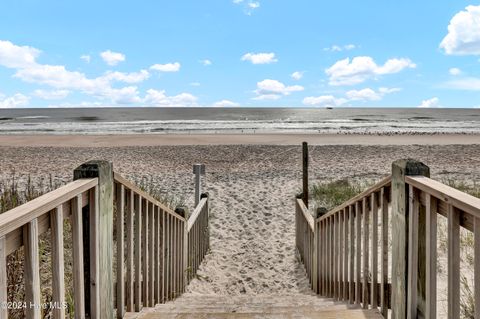 A home in North Topsail Beach